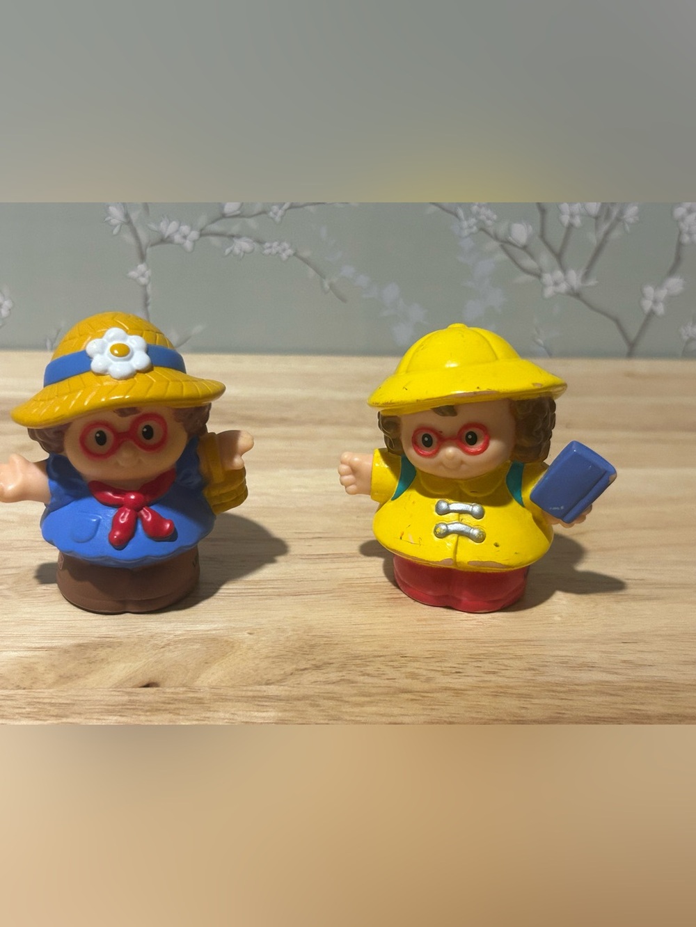 Fisher-Price Little People- Maggie